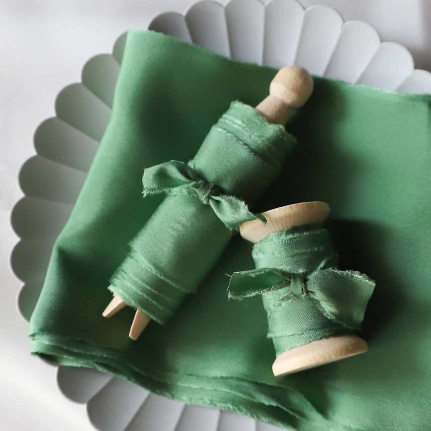 Classic Silk Ribbon | Green Leaf